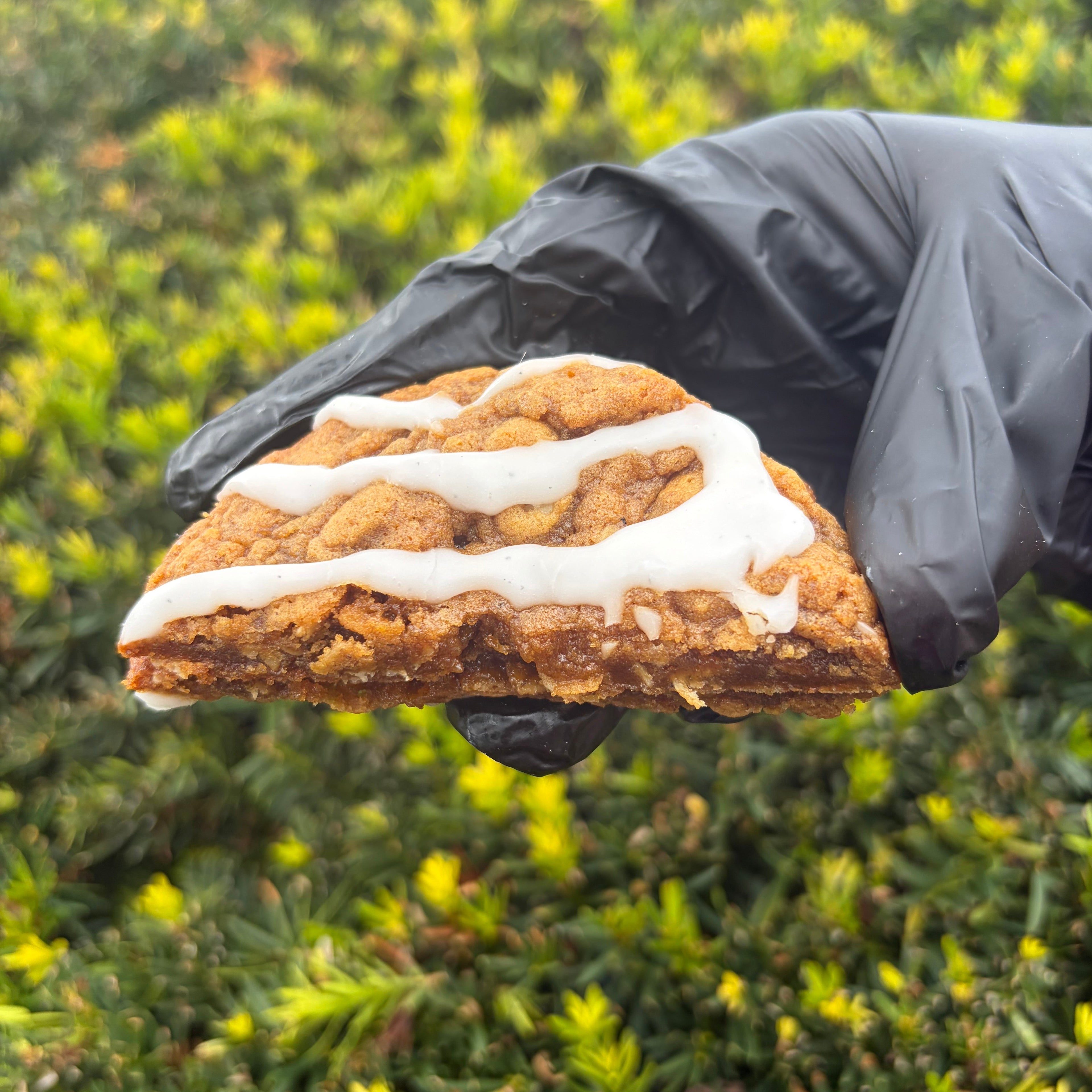 Gingerbread Iced Oatmeal Cookie